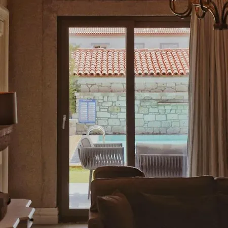 Alacati Nefes Hotel *